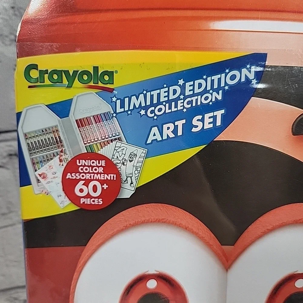 2025 CRAYOLA Limited‎ Edition Retired Colors Art Set New Release 60 Pieces Angie